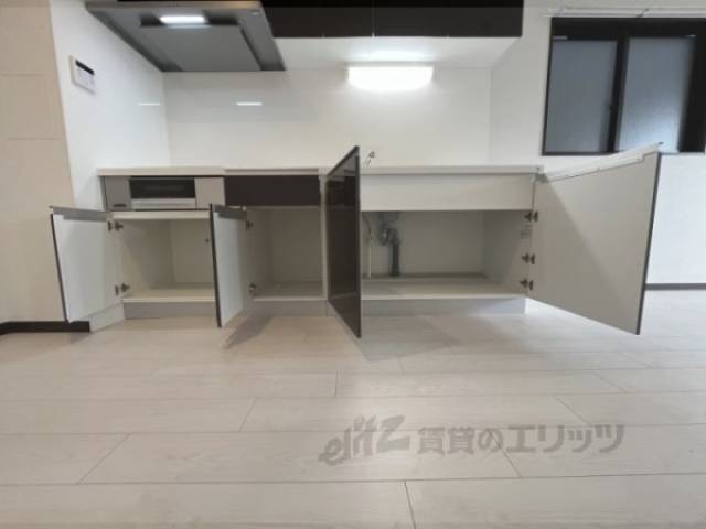 キッチン　収納