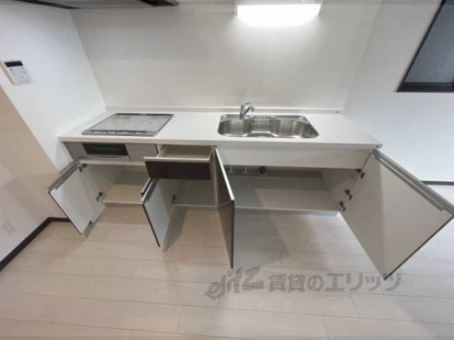 キッチン　収納