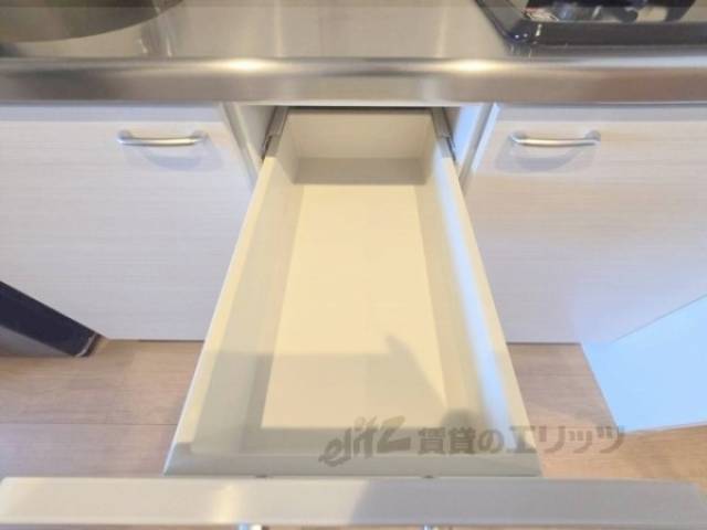 キッチン　収納