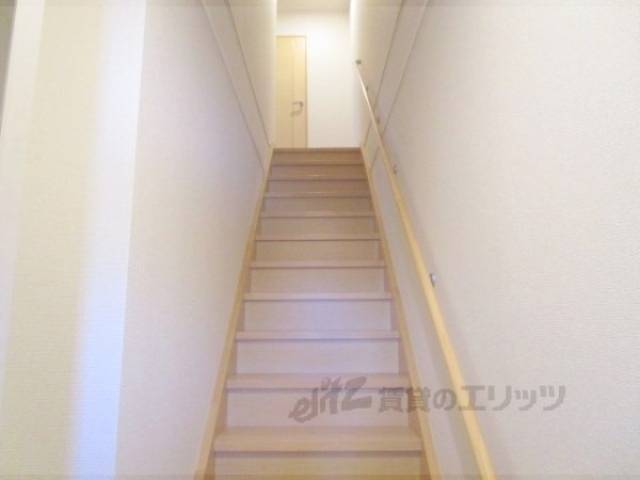 廊下　階段