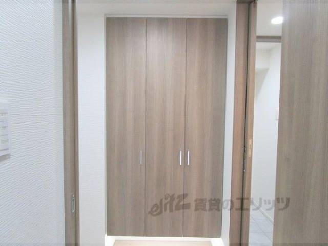 玄関　収納