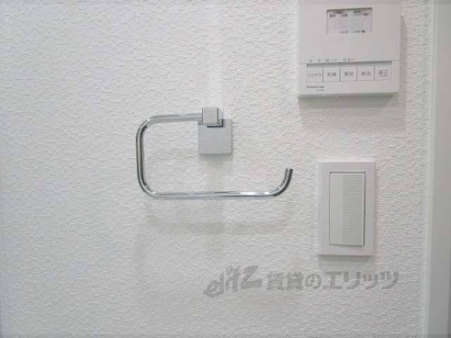 洗面所　タオル掛け
