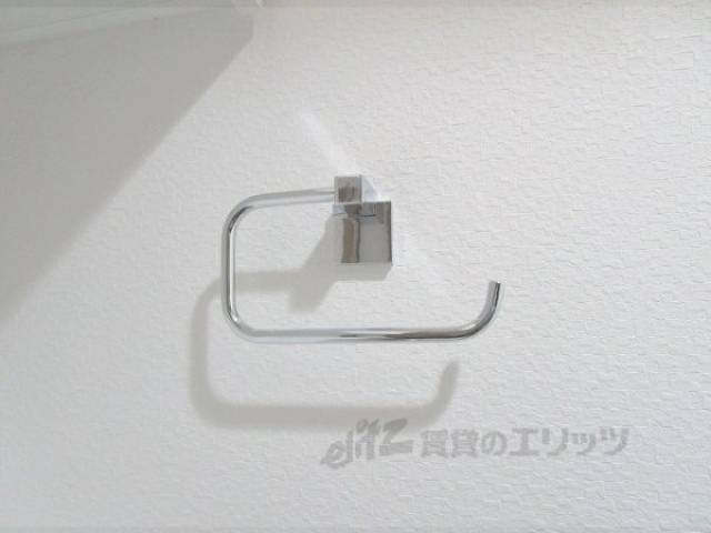 トイレ　タオル掛け