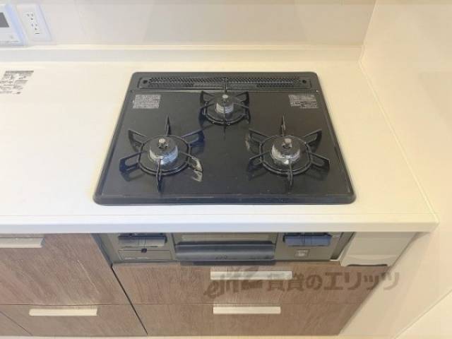 キッチン　コンロ
