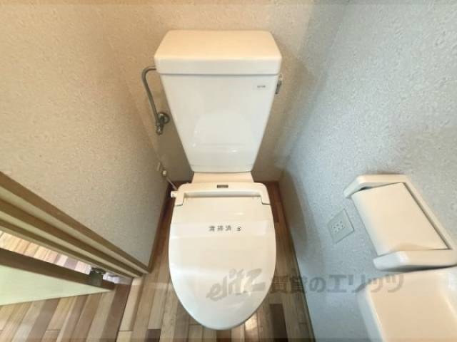 トイレ 一階