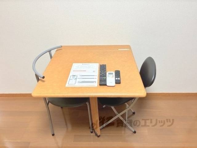 備え付けテーブル