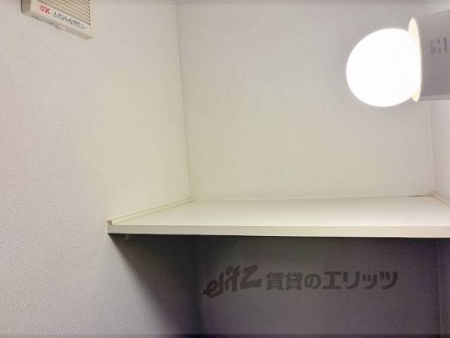 トイレ　収納