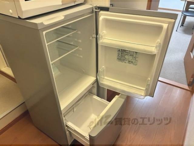 冷蔵庫置場