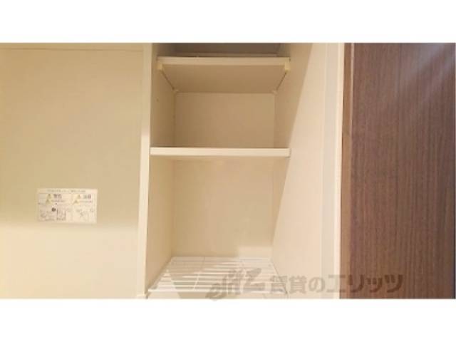 キッチン　収納上部