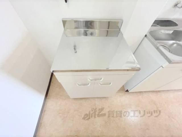 キッチン　下部収納