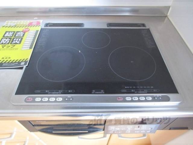 キッチン　コンロ