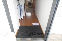 レオパレス伊吹室内写真1
