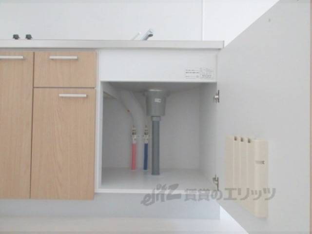 キッチン　収納