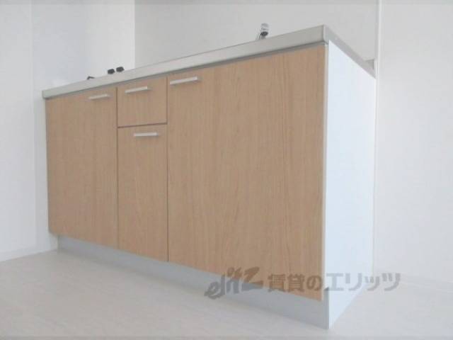 キッチン　収納