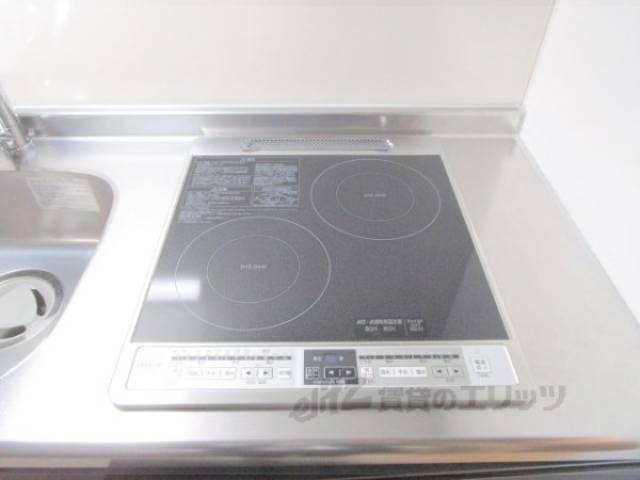 キッチン　2口コンロ
