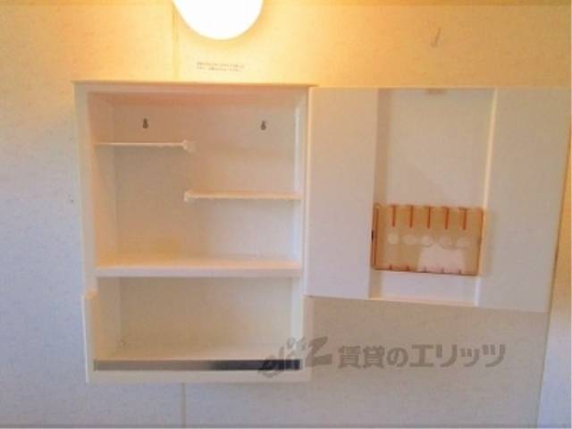 洗面所　収納