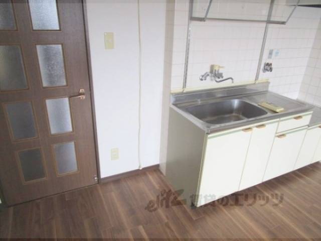 冷蔵庫置場