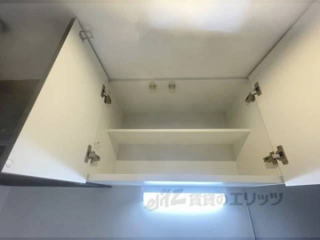 キッチン　キッチン上部棚