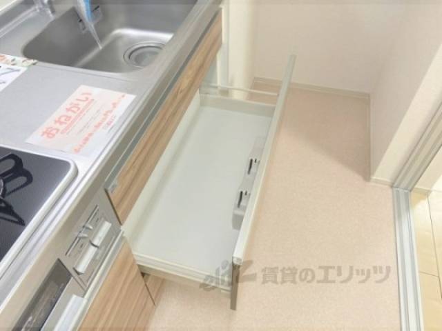キッチン　収納