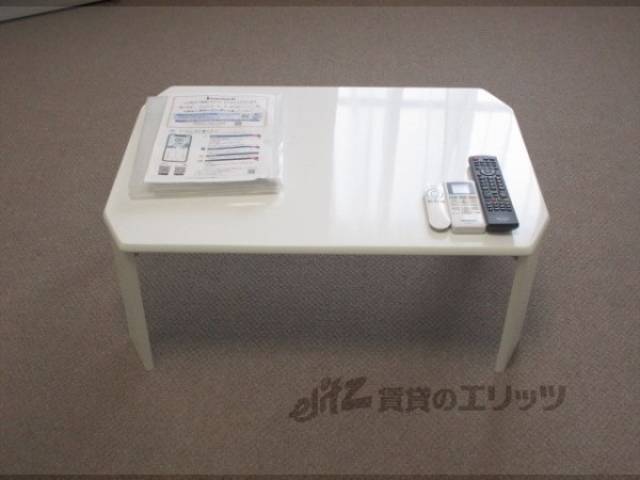 テーブル