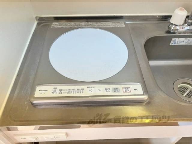 キッチン　コンロ