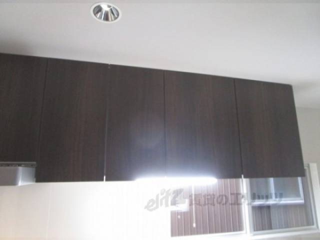 キッチン　キッチン上収納