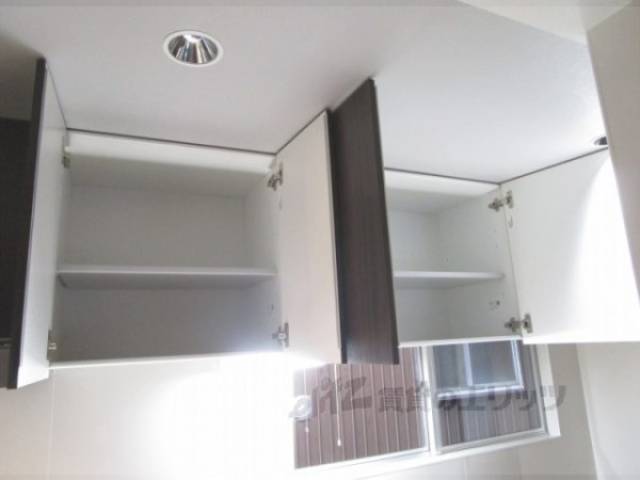 キッチン　キッチン上収納