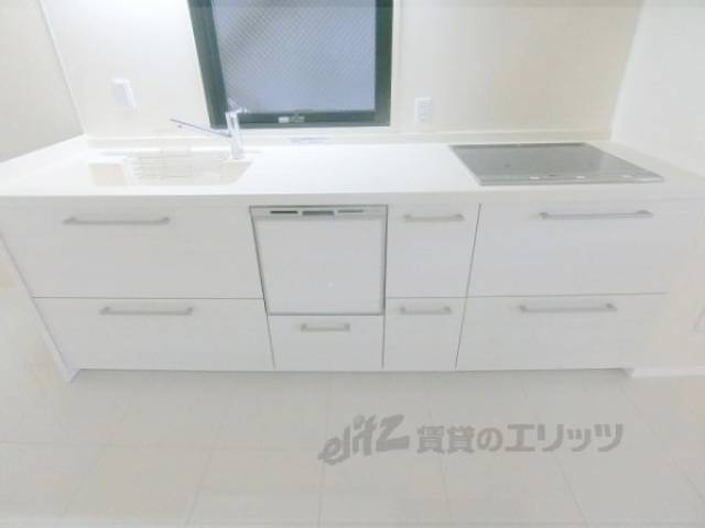 キッチン　下部収納