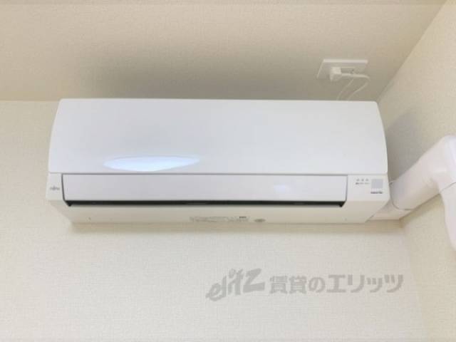 エアコン　収納