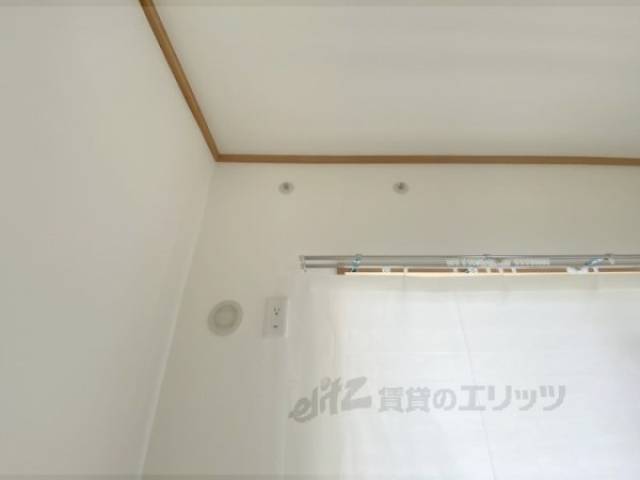 エアコン　設置場所