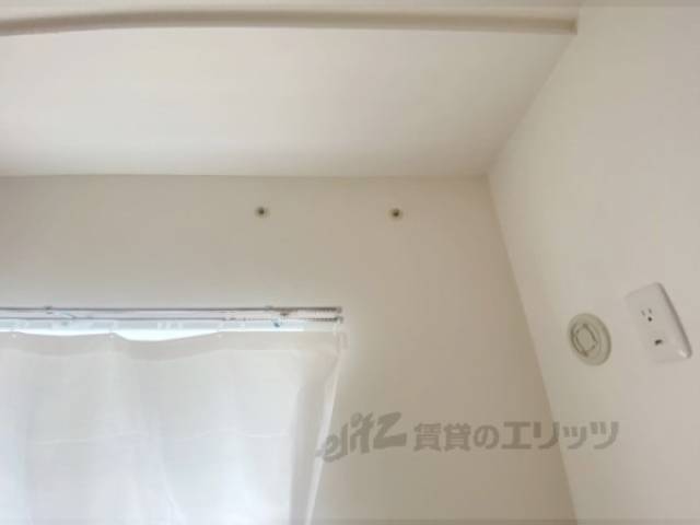 エアコン　設置場所