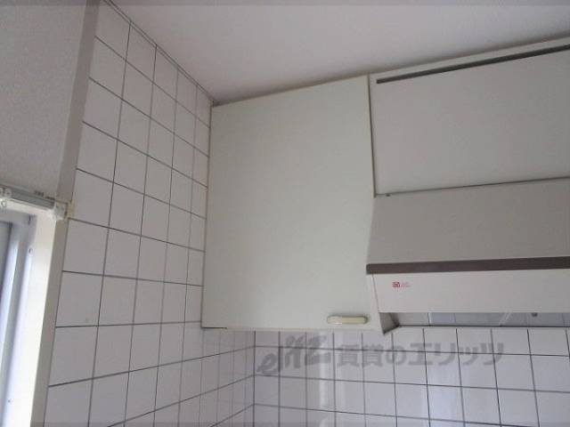 キッチン　収納