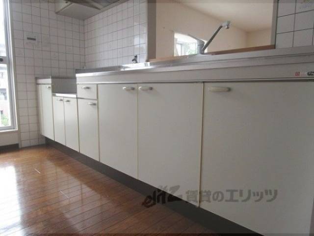 キッチン　収納