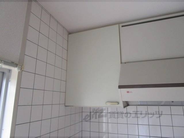 キッチン　収納