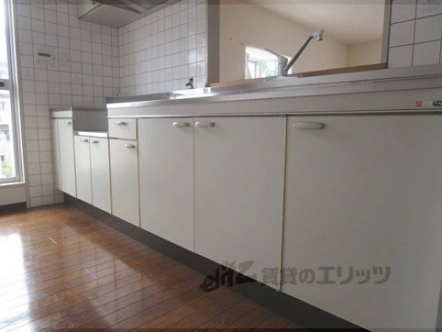 キッチン　収納