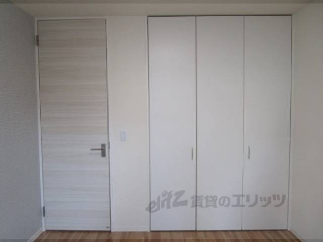 洋室　6帖