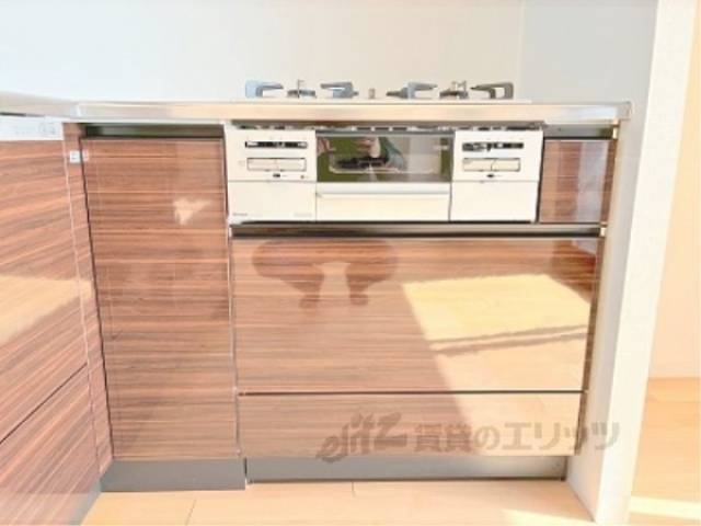 キッチン　下部収納