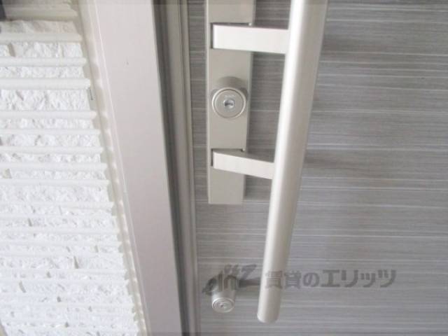 玄関　ダブルロック