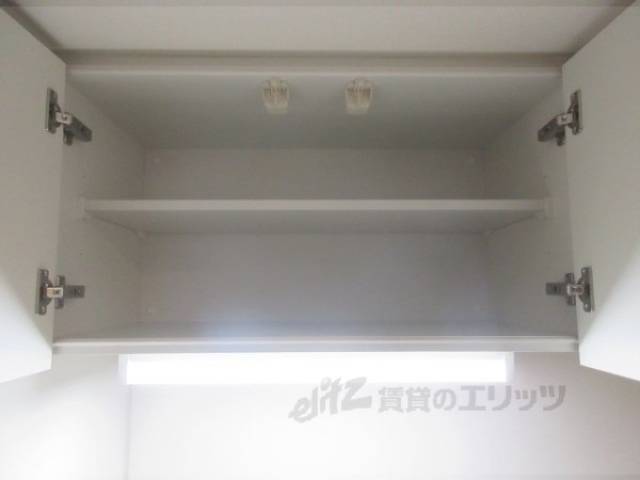 キッチン　キッチン上収納