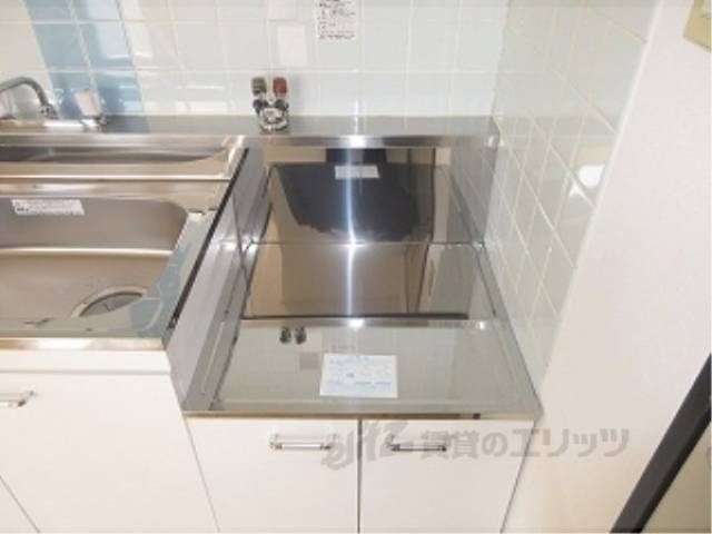 キッチン　コンロ置き場