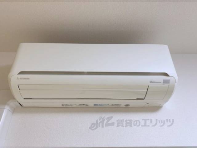 エアコン　リビング