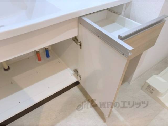 洗面所　収納