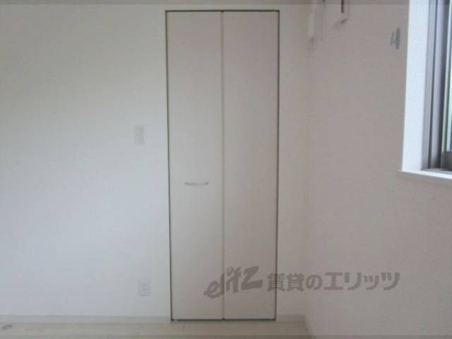 洋室　クローゼット