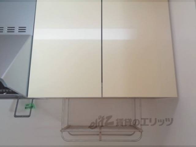 キッチン　収納