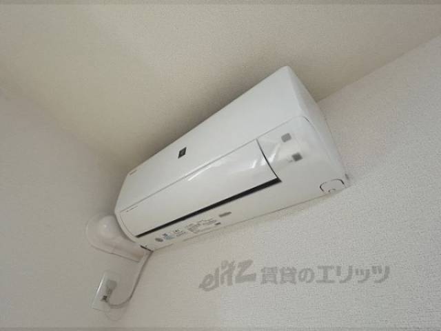 洋室　エアコン
