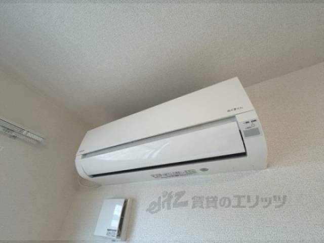 洋室　エアコン