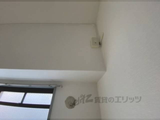 エアコン　設置場所