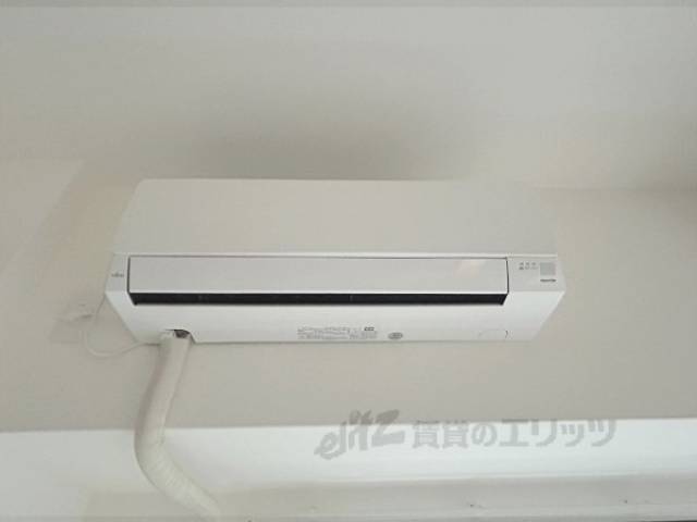 リビング　エアコン