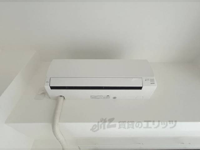 リビング　エアコン