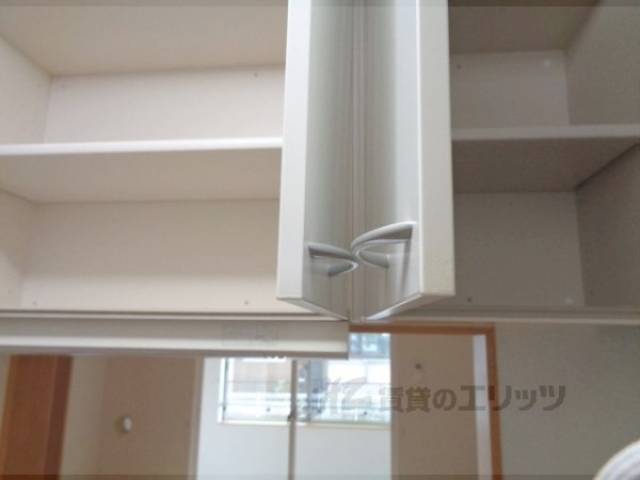 キッチン　収納